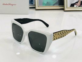 Picture of Ferragamo Sunglasses _SKUfw47847120fw